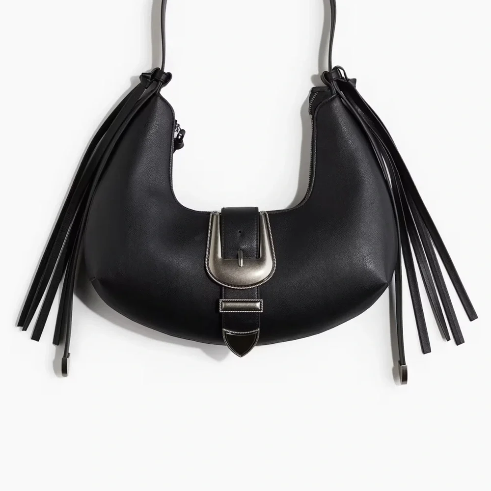 FRINGED SHOULDER‎ BAG Black Leather Women's Bag